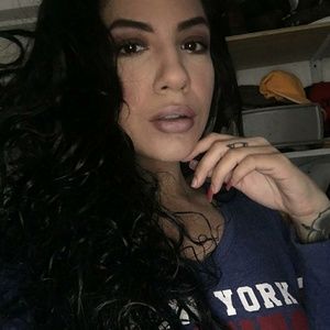 Meet your Posher, Alexa